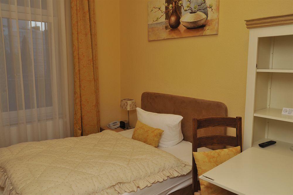 Hotel Mare Гамбург Экстерьер фото